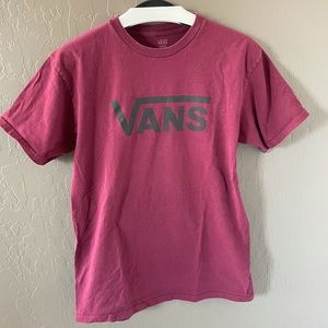 maroon vans shirt - medium